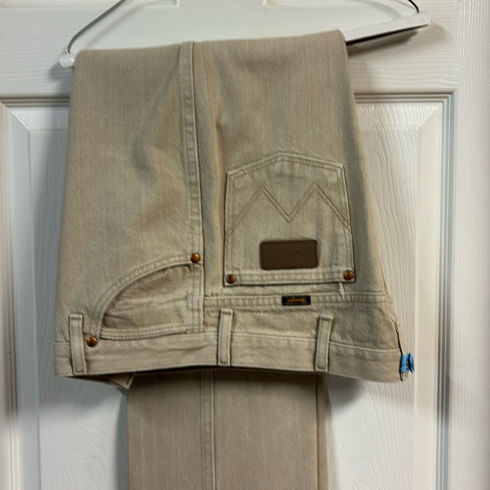 Men’s Wrangler Khaki Jeans 36/32